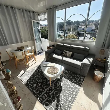 -six Fours Les Plages - Pieces 471 Appartement *
